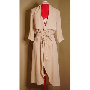Lightweight Cuffed-Sleeve Duster